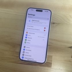 Apple iPhone 14 Pro Max / 256Gb / Unlocked