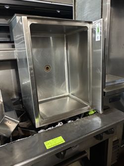 24 inch ice bin