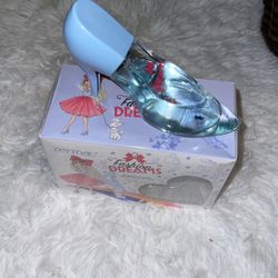 Eau De Perfum For Girls                   Fragancia Para Niña 