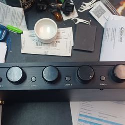 6 Speaker Volume Control