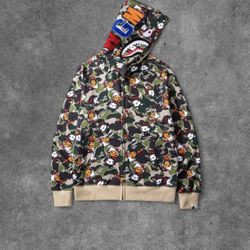 BAPE x Hello kitty