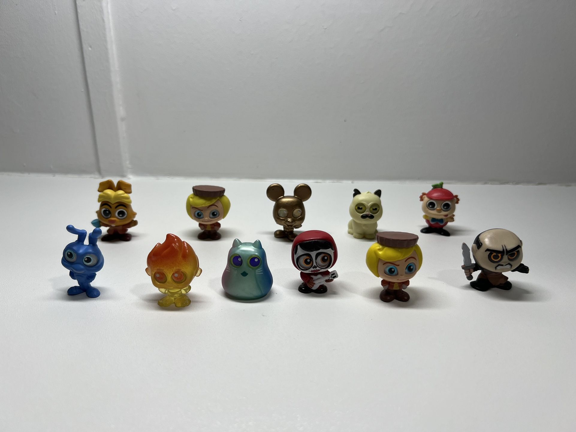 Disney Doorables Figure Collection 11 pieces