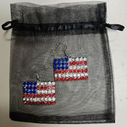 American Flag Rhinestone Pierced Earrings New Without Tags 