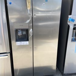 Frigidaire Refrigerator 