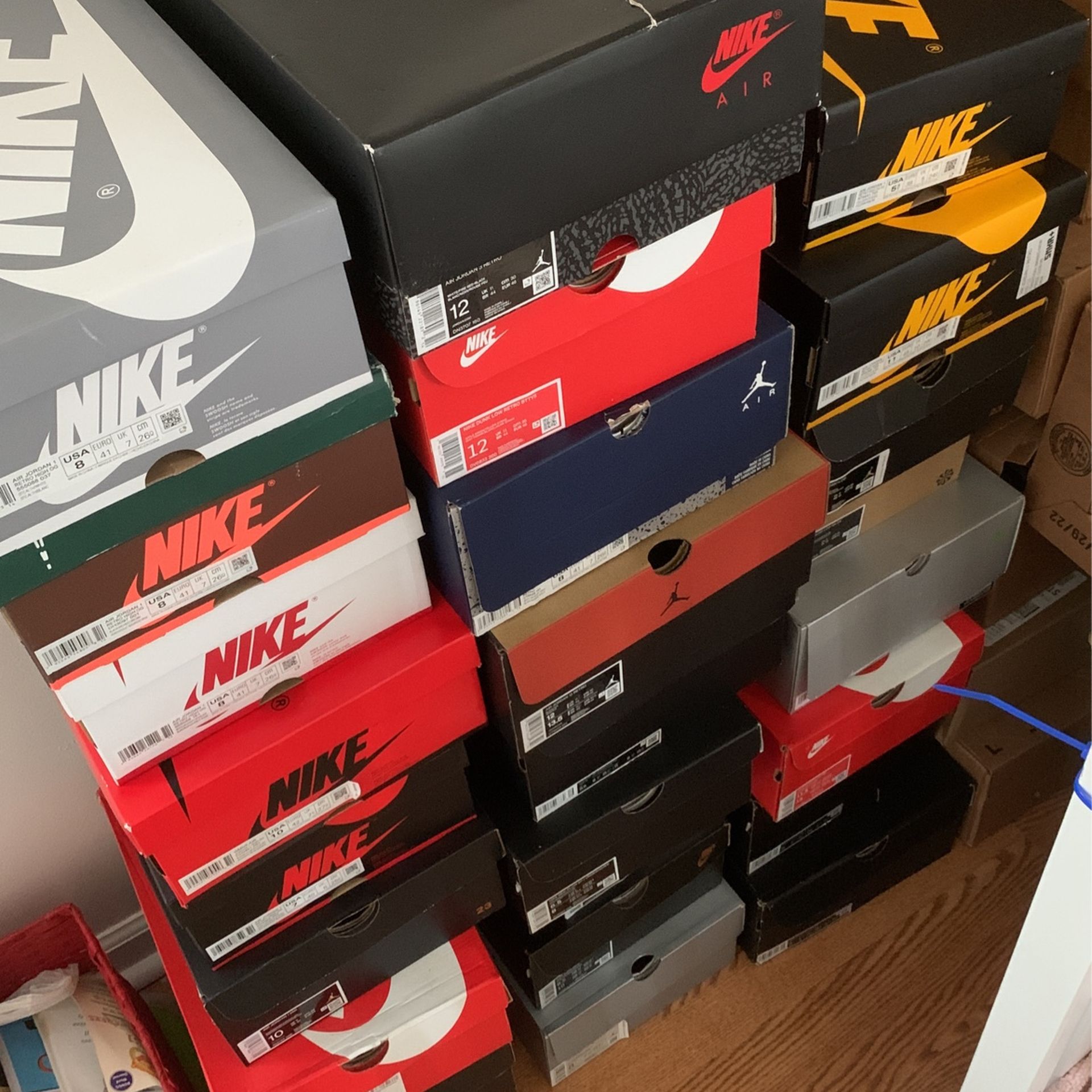 Brand New Nike Dunks & Exclusive Air Jordan Retro