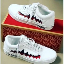 Customized Woman's Van's Size 8