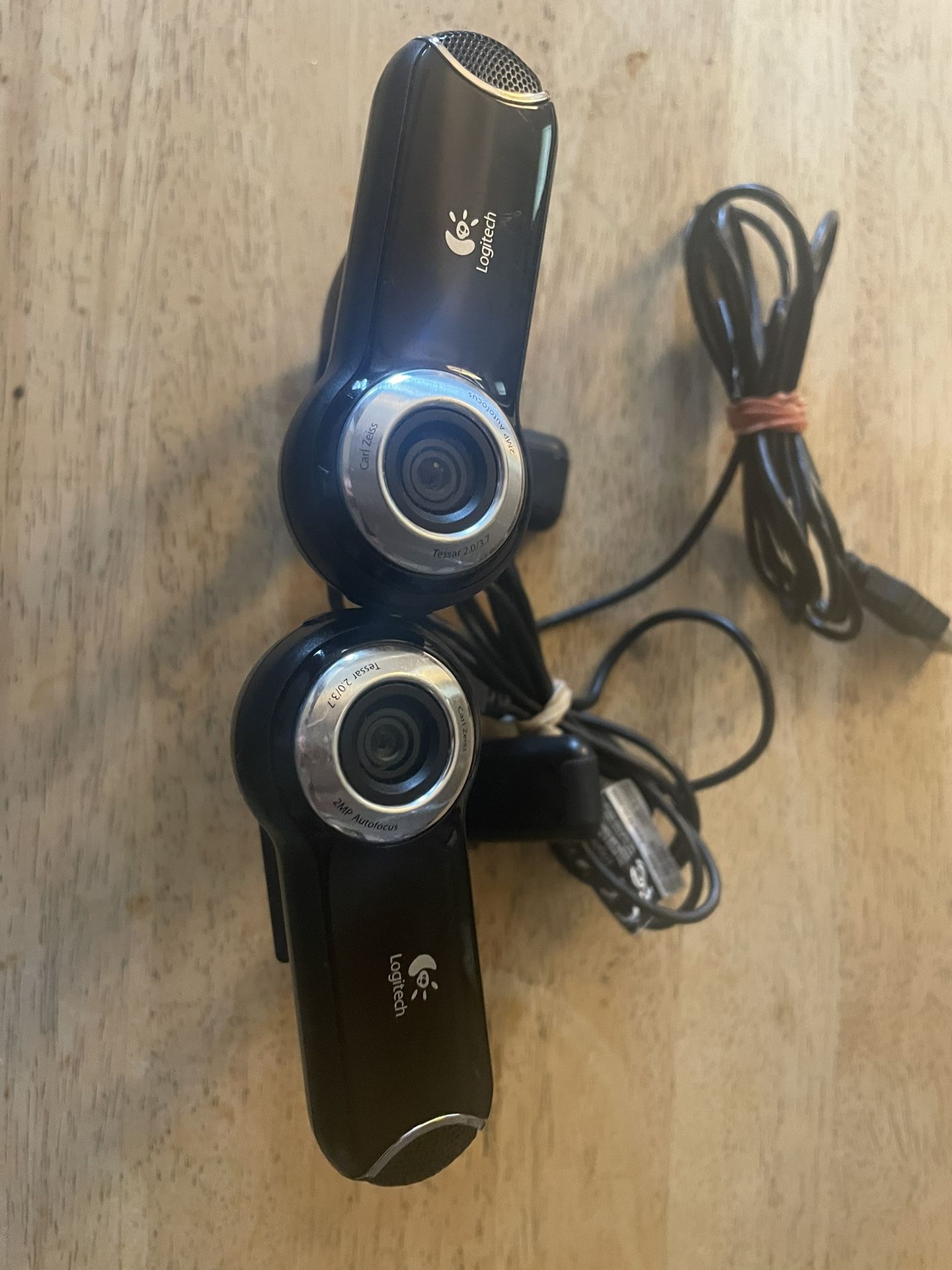 Logitech Pro 9000 Pc Internet Camera Webcam With 2.0 Megapixel Video Resolution