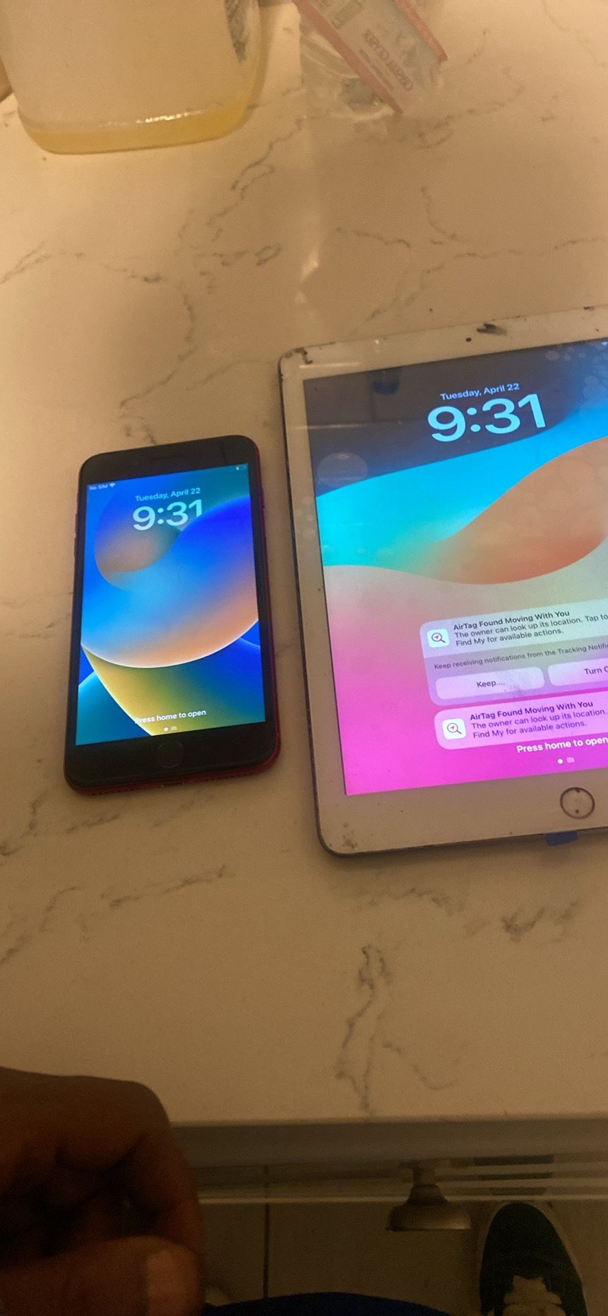 $150 Ipad 6 32gb Working No iCloud Attached And iPhone 8 Plus 256gb Wi-Fi Only No iCloud Attached $150 For Both