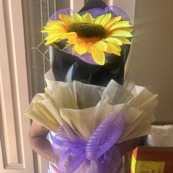 Ramo Grande sunflower 