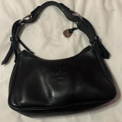Dooney & Bourke - Black Handbag