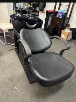 In Box!! Shampoo Chair with ABS Bowl (plastic), gel neck rest, Black, Faux leather, Weight Capacity 450 Ibs, Product weight: 62 Ibs