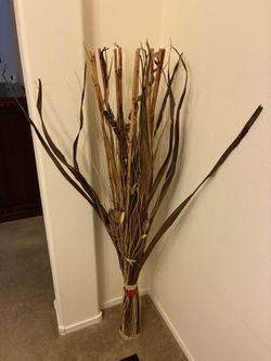 Decorative Dried Branch Arrangement