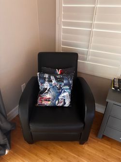 2 x black faux leather chair free