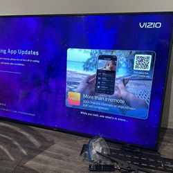 VIZIO SMART TV 2023. 70Inch