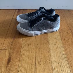 Kids Size 11 Converse