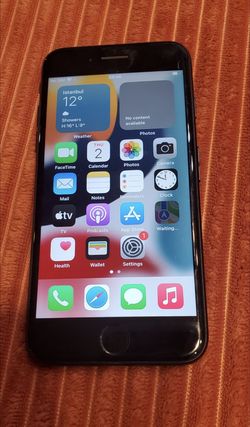 Like new 32gb Unlocked iPhone 7
