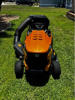 Riding lawn mower