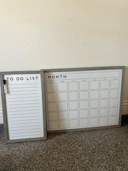 Month calendar and to do white board set