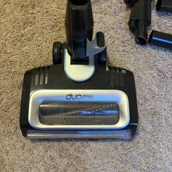 Shark UV580 Corded Stick Vacuum Performance Ultralight DuoClean with Self-Cleaning Brushroll, Remova