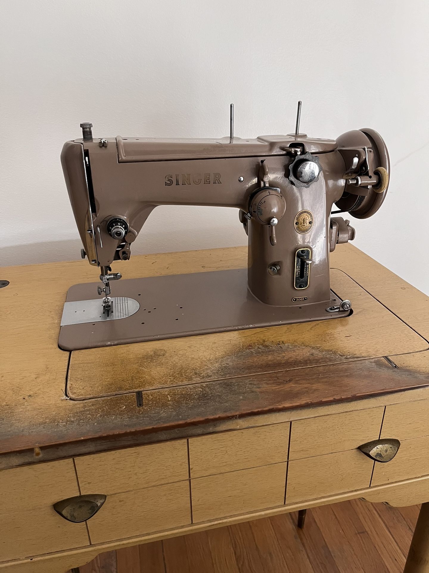 Singer Sewing Machine