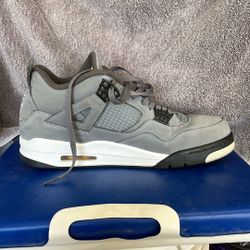 Jordan 4 