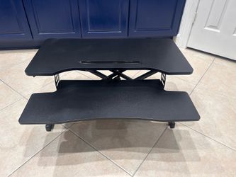 Large 32” Standing Desk Converter Adjustable Sit Stand Desk Riser Like New