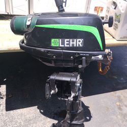 2015 Lehr 5hp Propane Outboard Motor