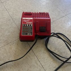 Milwaukee M18 And M12 Charger