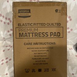 Queen Mattress Pad