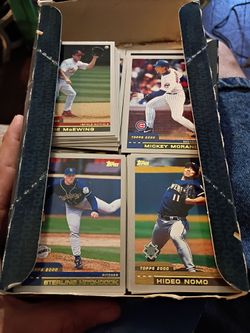 Two boxes of collectible baseball cards