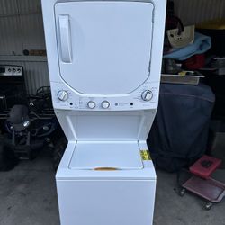 Electric Laundry Center 