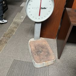 Scale - Weight Scale - Vintage