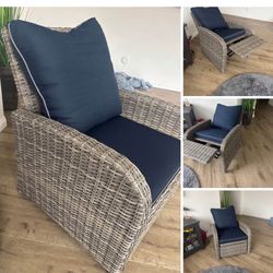 Reclining Wicker Chair 