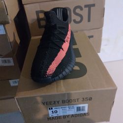 Men Size 10 Yeezy 350 V2