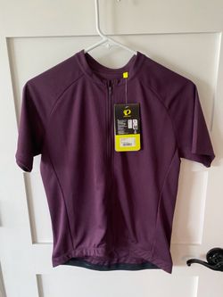 Women’s biking shirt