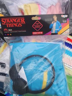 Stranger Things Max Costume Accessory Kit