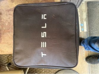 Tesla Charger