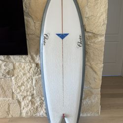 Rich Pavel 5’6 Microwing Keel fish