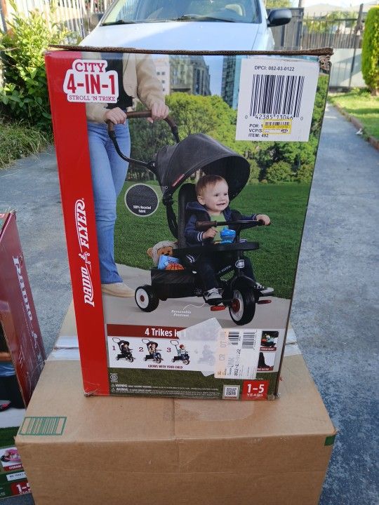 RADIO FLYER