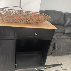 Me le Para Trash Can/ Para Cestos De Basura $100.00 OBO