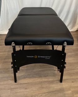 Large Massage table. Earthlite brand