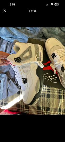 Jordan 4 Retro white cements 8.5M