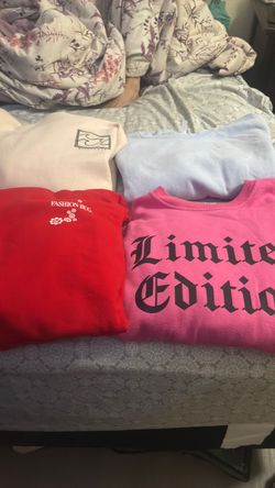 Sweat shirts