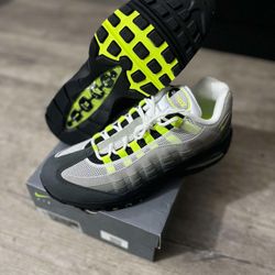 Nike Air Max 95 Neon