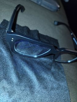 Reading glases new