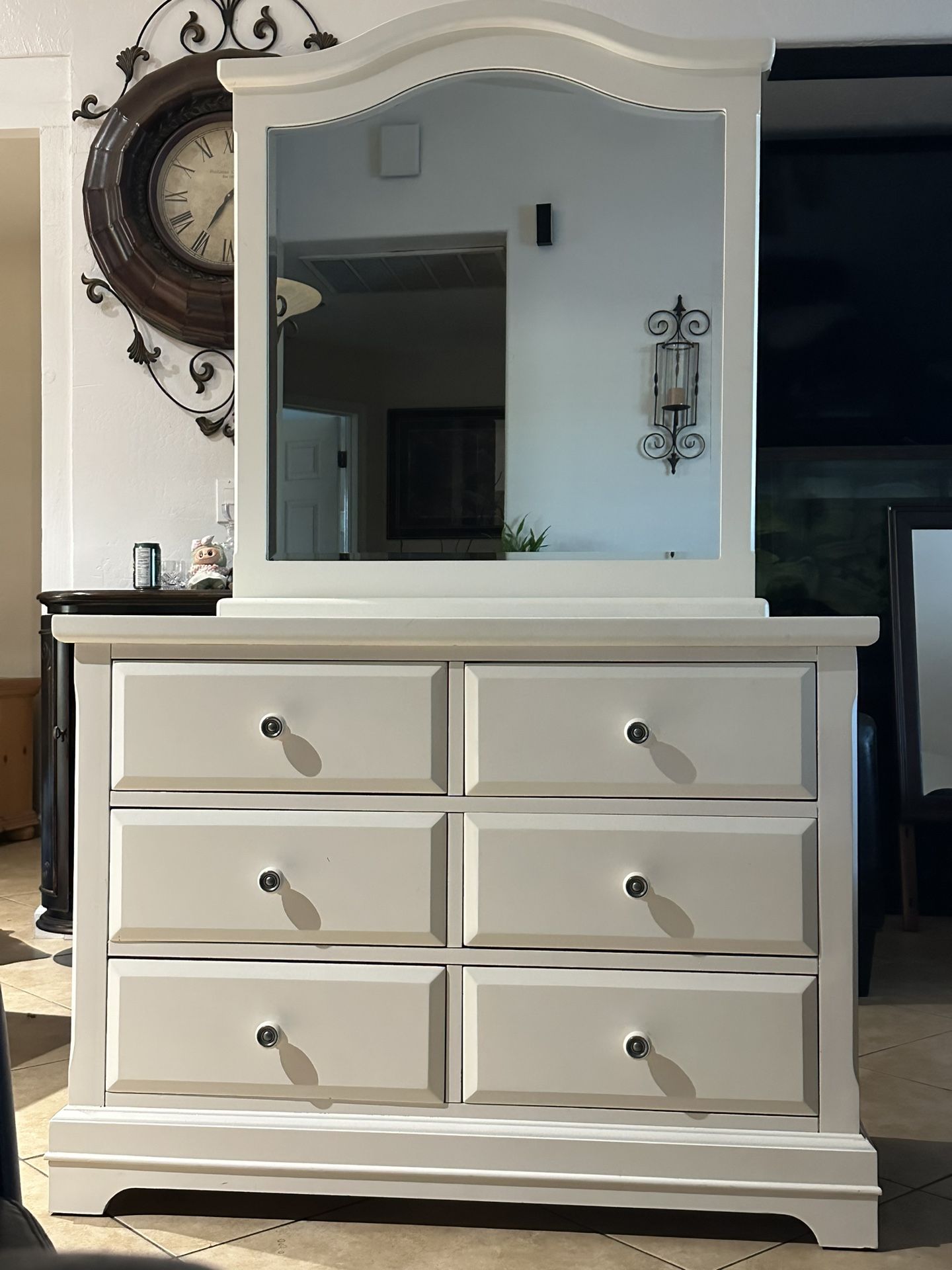 Small Drawer With Mirror