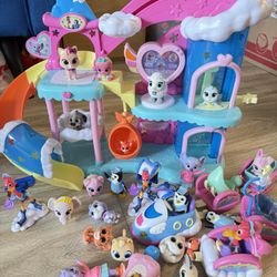 TOTS Nursery With Additional Plenty Of Figurines