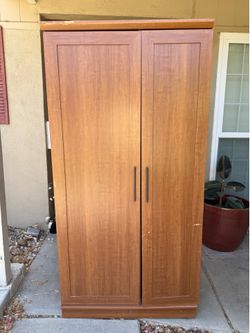 Free Cabinet