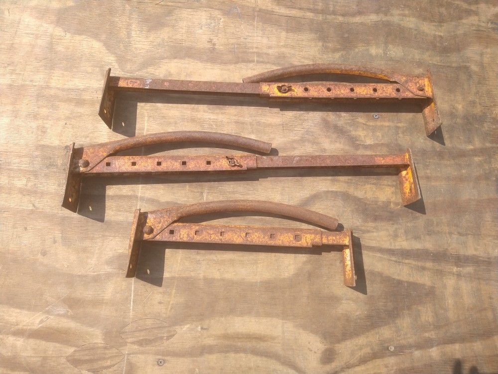 Vintage Brick Tong's For Construction Workers