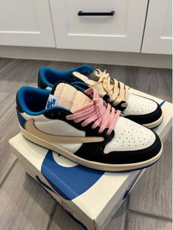 Travis Scott Jordan 1 low fragments